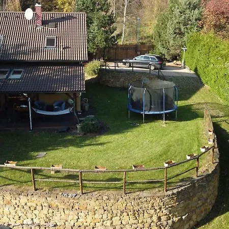Cozy Villa Next To The Woods With A Large Garden Ludvikovice