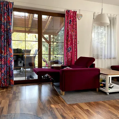 Villa Cozy Villa Next To The Woods With A Large Garden Ludvikovice